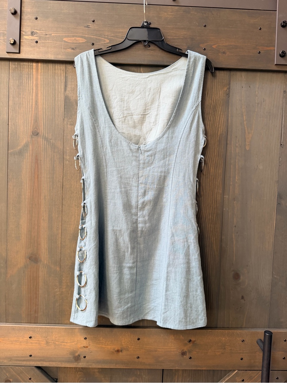 Light Blue Sleeveless Linen-Blend Shift Top - Picture 2 of 6
